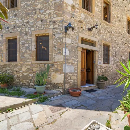 Old Town Tower House Holiday home